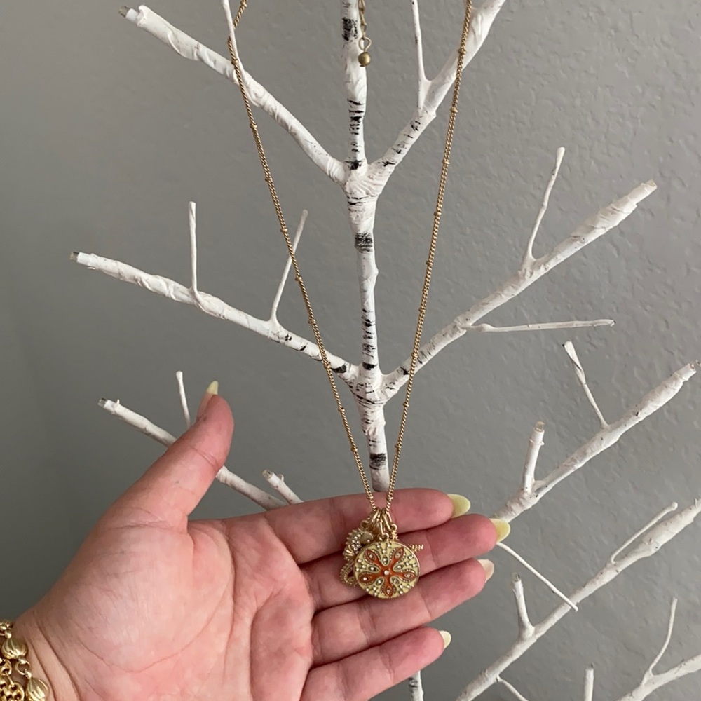 Lilly pulitzer gold and orange beach necklace